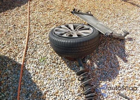 2013 Hyundai Sonata Se z USA, uszkodzony, nr VIN 5NPEC4AC0DH670413